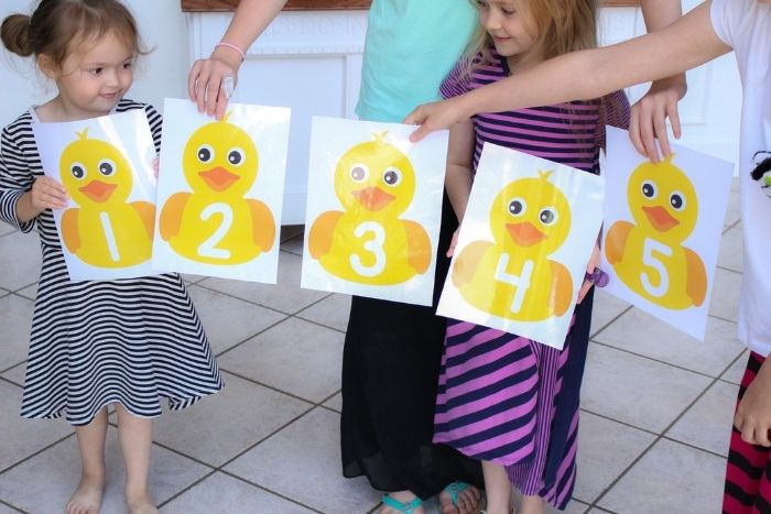 Five little ducks on the pound number line 1-5 activity