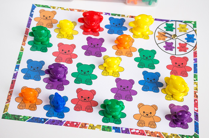 Matching colors activity with rainbow bears theme